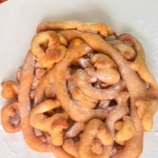Light, chewy, crunchy, not too sweet funnel cake